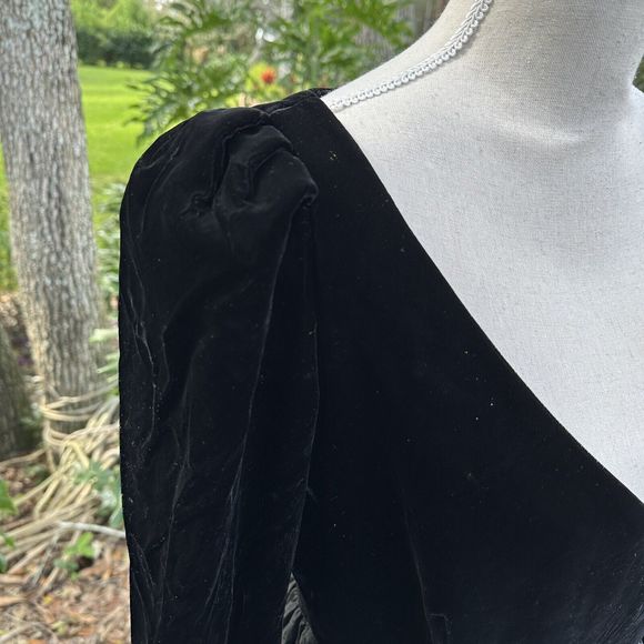 Albert Capraro Couture Gown Black Ruffle Velvet Dress VINTAGE Large - Picture 5 of 9